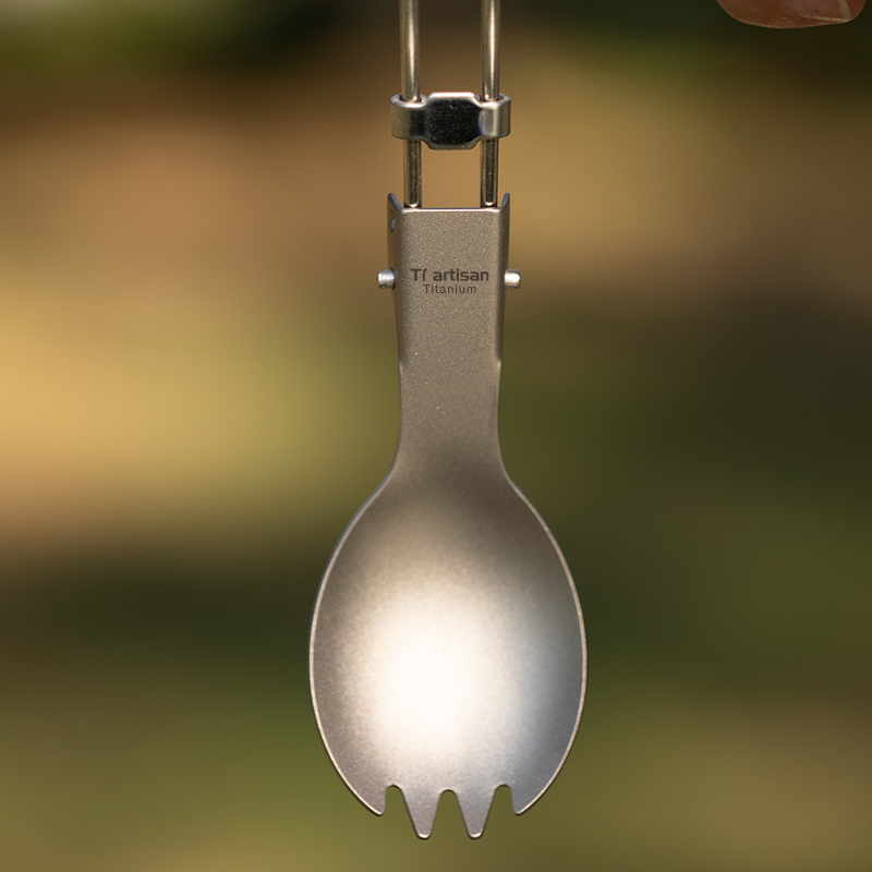 Tiartisan Titanium Spoon Spork - đánh giá và giá Mess Kit Titanium